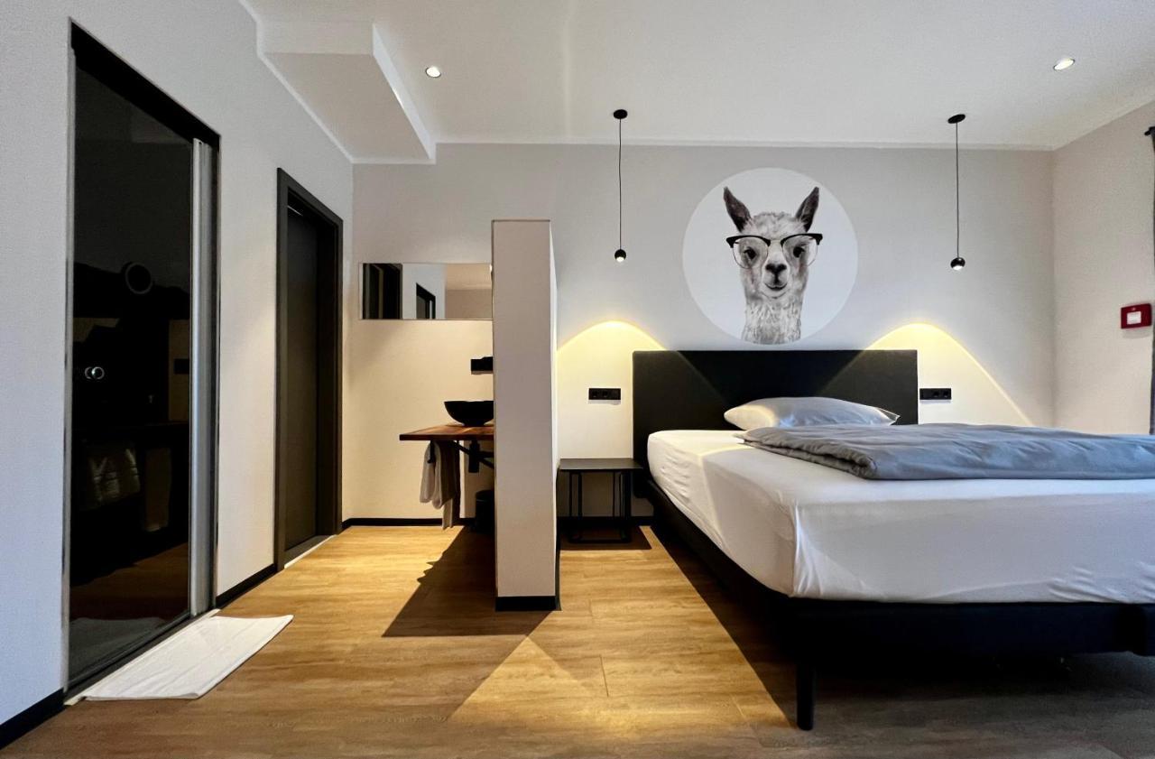 Hotel Drei Hoefe 腓特烈斯多夫 外观 照片